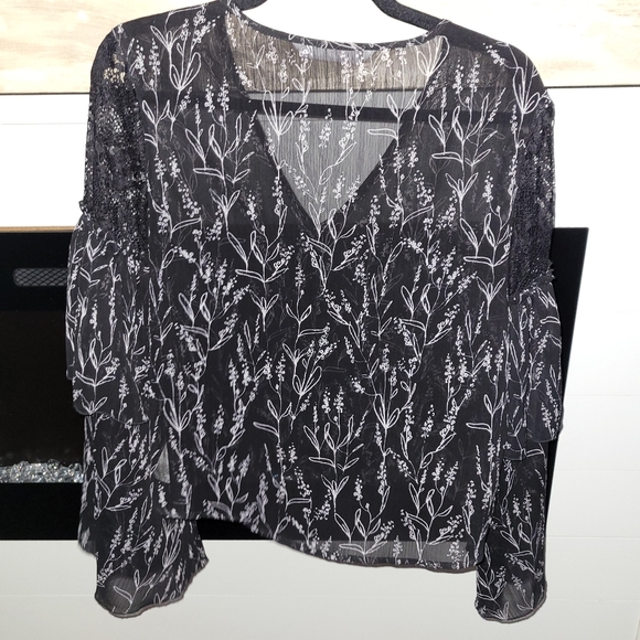 Zara Blouse - Picture 7 of 10